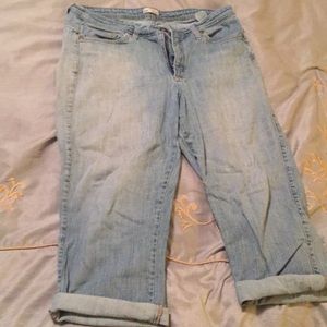 Lee Cropped Jeans Size 14